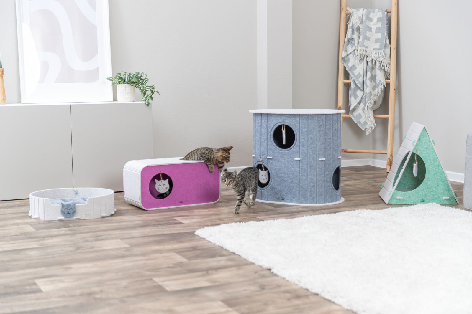 Лежак для кошки Вигвам, фетр п/э, песочно-зелёный